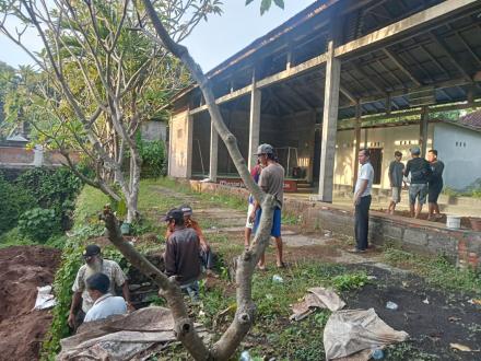 Giat Gotong Royong RT 04 & 05 Banjar Dinas Babakan